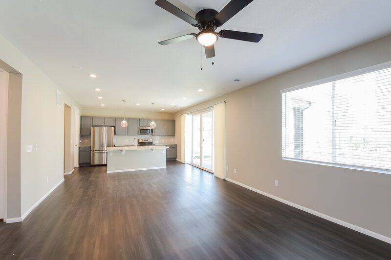 3,015/Mo, 3565 Makley Cir Castle Rock, CO 80104 Living Room View 3