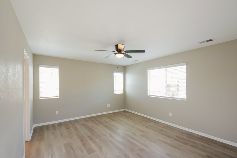 3,015/Mo, 3565 Makley Cir Castle Rock, CO 80104 Main Bedroom View