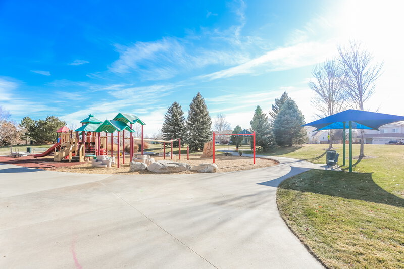 2,850/Mo, 4072 Ensenada St Denver, CO 80249 Amenity View 4