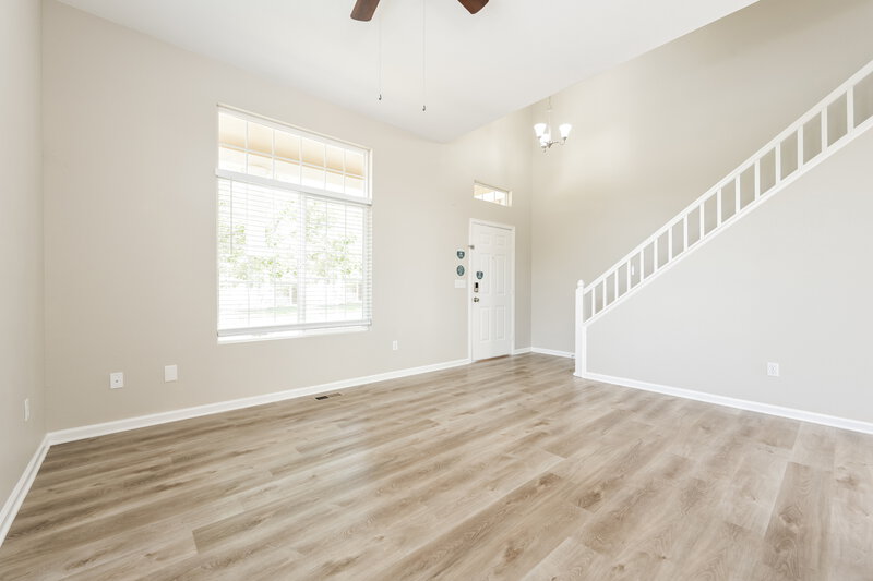 3,760/Mo, 16573 Gilpin St Thornton, CO 80602 Living Room View