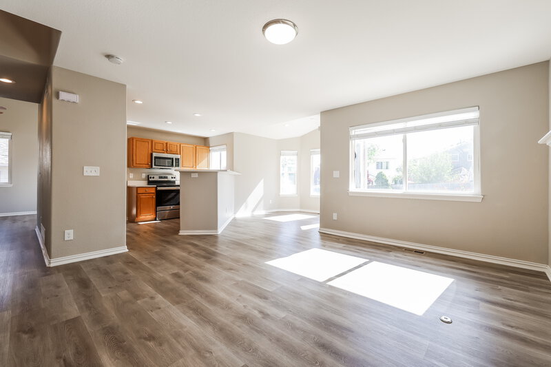 3,600/Mo, 2876 S Tower Way Aurora, CO 80013 Living Room View