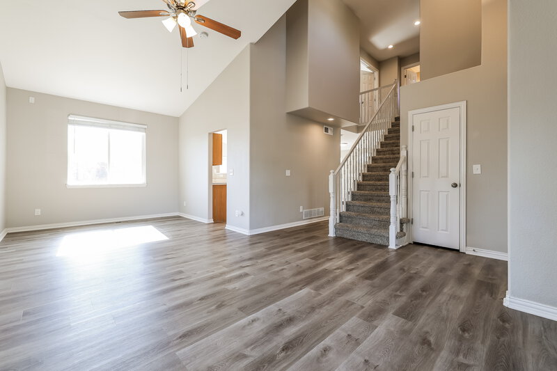 3,600/Mo, 2876 S Tower Way Aurora, CO 80013 Living Room View 2