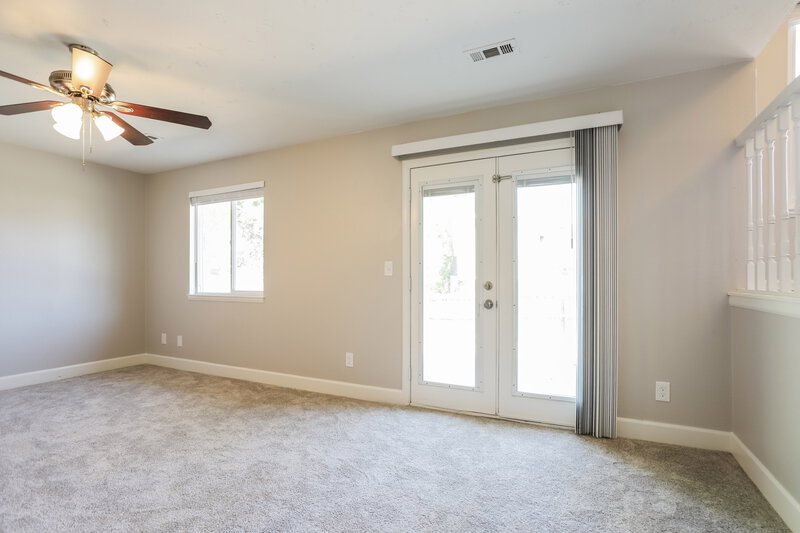 3,185/Mo, 16352 Orchard Grass Ln Parker, CO 80134 Sitting Room View