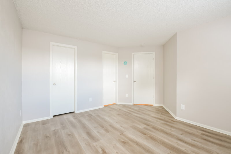 2,480/Mo, 20059 E Wagontrail Ln Centennial, CO 80015 Main Bedroom View 2