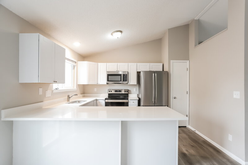 2,585/Mo, 16307 Orchard Grass Ln Parker, CO 80134 Kitchen View 2