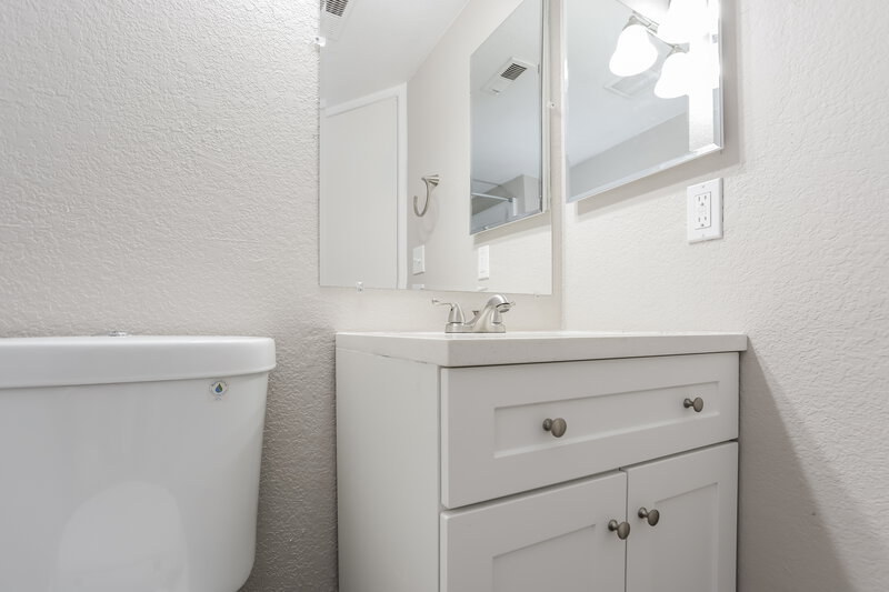 2,585/Mo, 16307 Orchard Grass Ln Parker, CO 80134 Bathroom View