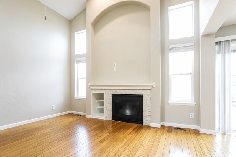 2,870/Mo, 17028 Foxton Dr Parker, CO 80134 Living Room View 2