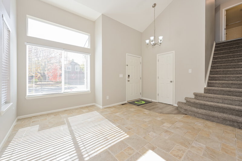 2,950/Mo, 16131 Bluebonnet Dr Parker, CO 80134 Dining Room View 2