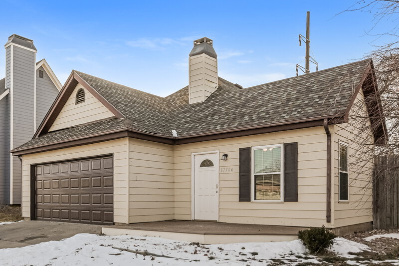 2,795/Mo, 17704 E Bellewood Dr Aurora, CO 80015 Front View