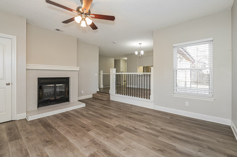 2,795/Mo, 17704 E Bellewood Dr Aurora, CO 80015 Living Room View