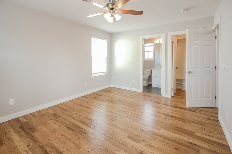 2,895/Mo, 16294 E Phillips Ln Englewood, CO 80112 Main Bedroom View