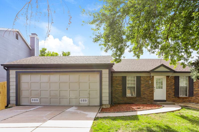 3,015/Mo, 19690 E Bates Dr Aurora, CO 80013 External View