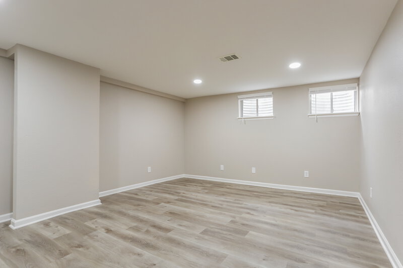 3,015/Mo, 19690 E Bates Dr Aurora, CO 80013 Bedroom View 3