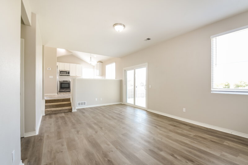 2,680/Mo, 12961 Leesburg Rd Parker, CO 80134 Living Room View 2