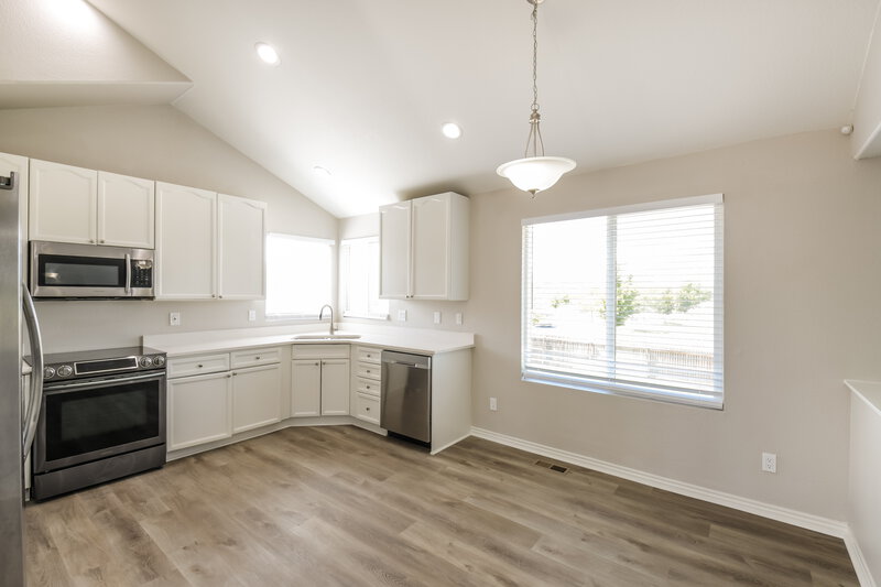 2,680/Mo, 12961 Leesburg Rd Parker, CO 80134 Dining Room View