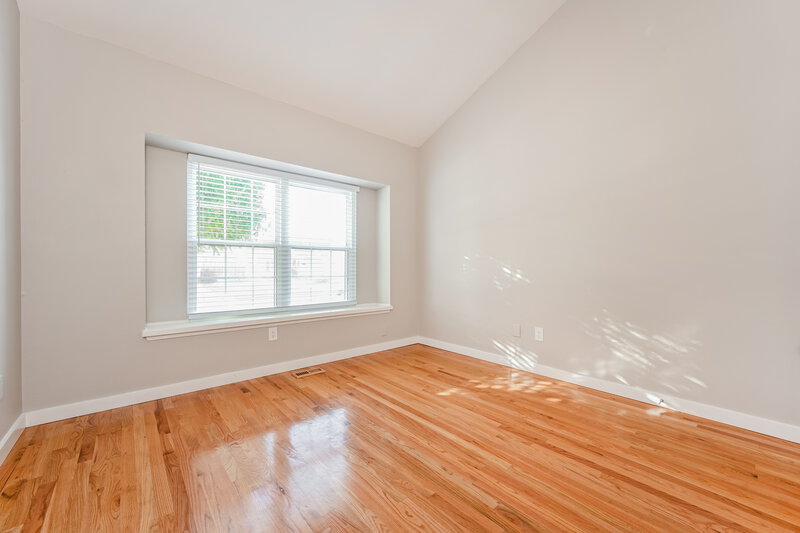 3,125/Mo, 8933 W Star Ave Littleton, CO 80128 Bedroom View