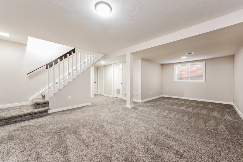 3,125/Mo, 8933 W Star Ave Littleton, CO 80128 Basement View