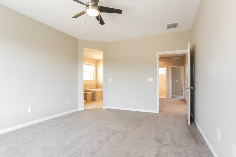2,775/Mo, 3305 Riverwood Way Castle Rock, CO 80109 Main Bedroom View