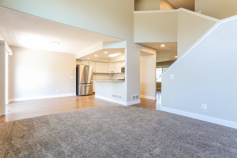 3,125/Mo, 19754 New Market Ct Parker, CO 80134 Living Room View