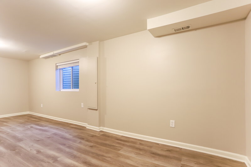 2,810/Mo, 4842 S Pagosa Way Aurora, CO 80015 Basement View 2