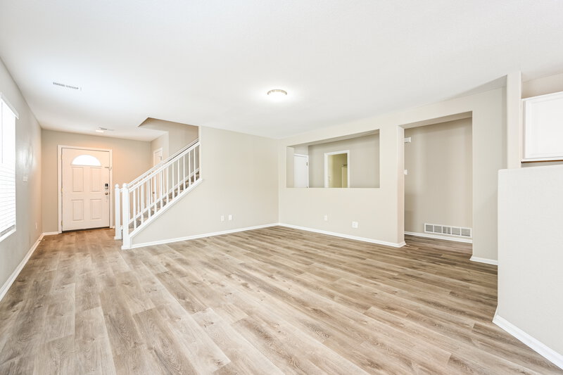 3,125/Mo, 7552 Brown Bear Ct Littleton, CO 80125 Living Room View