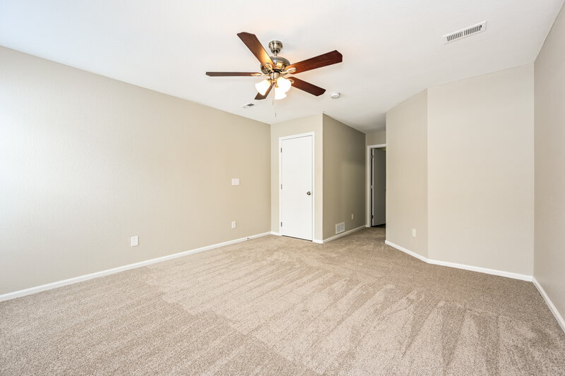 3,125/Mo, 7552 Brown Bear Ct Littleton, CO 80125 Main Bedroom View 2