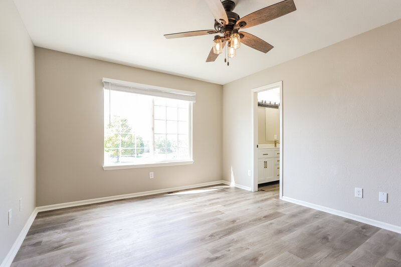 3,090/Mo, 3790 S Lisbon Ct Aurora, CO 80013 Main Bedroom View