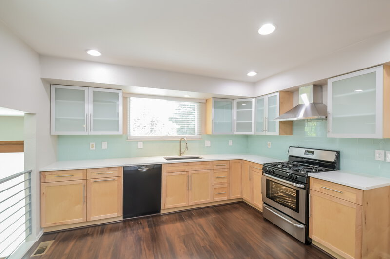 2,725/Mo, 18842 E Chenango Pl Aurora, CO 80015 Kitchen View