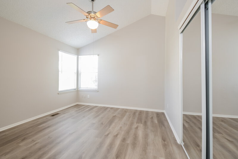 2,725/Mo, 18842 E Chenango Pl Aurora, CO 80015 Family Room View