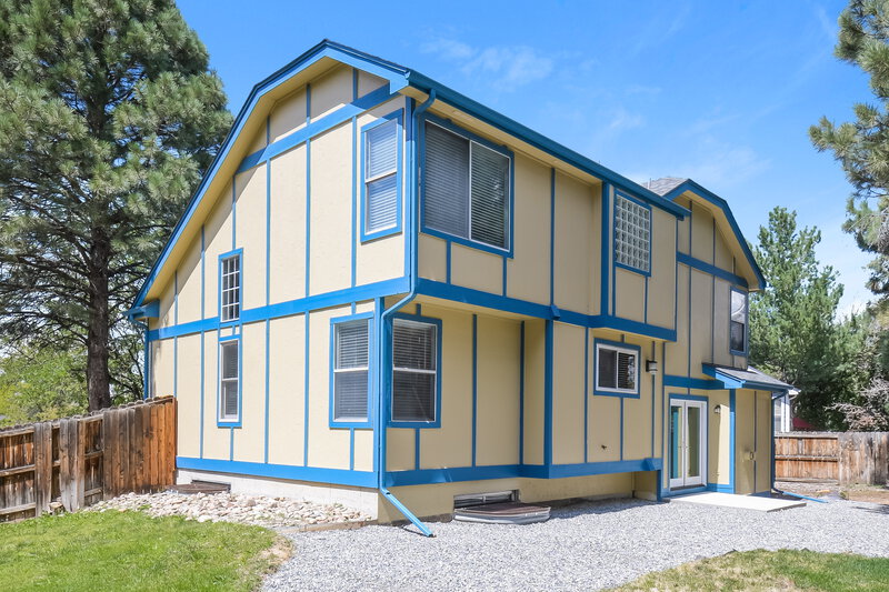 2,725/Mo, 18842 E Chenango Pl Aurora, CO 80015 Rear View