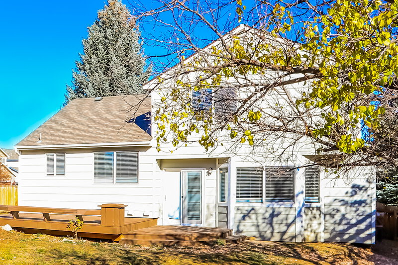 0/Mo, 19708 E Radcliff Pl Centennial, CO 80015 Rear View 2