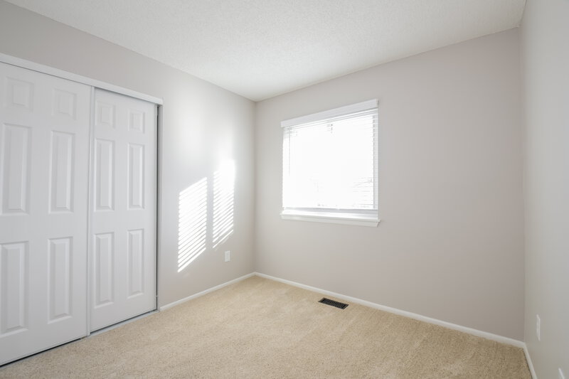 2,690/Mo, 8887 W 86th Ave Westminster, CO 80005 Bedroom View 2