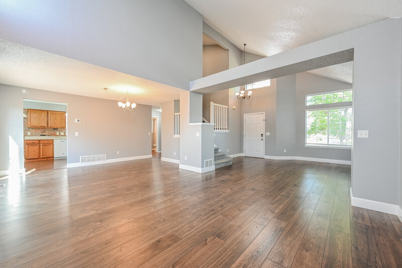 3,220/Mo, 17214 Paoli Way Parker, CO 80134 Living Room View 3