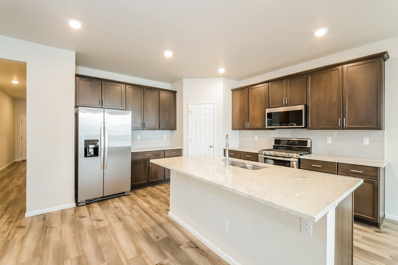 2,915/Mo, 9207 Salida St Commerce City, CO 80022 Kitchen View 3