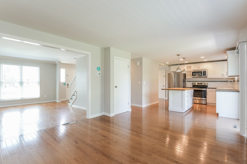 3,390/Mo, 16903 E Crestline Ave Centennial, CO 80015 Breakfast Nook View