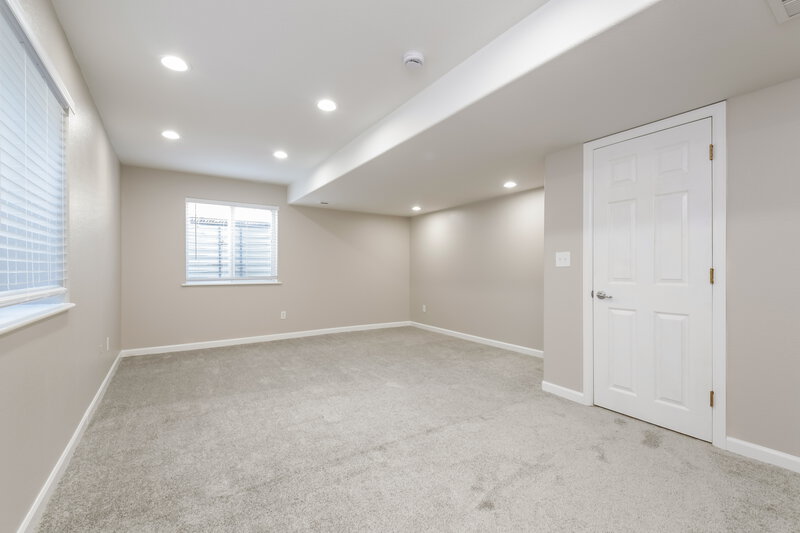 2,890/Mo, 577 N 48th Ave Brighton, CO 80601 Basement View