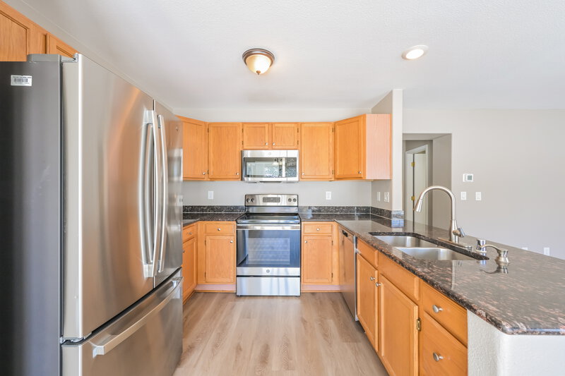 3,670/Mo, 16521 Bluebonnet Dr Parker, CO 80134 Kitchen View