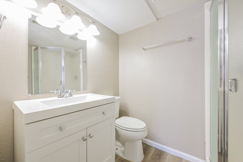 3,670/Mo, 16521 Bluebonnet Dr Parker, CO 80134 Bathroom View