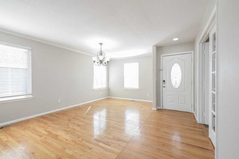 2,605/Mo, 4223 Pioneer Pl Brighton, CO 80601 Living Room View