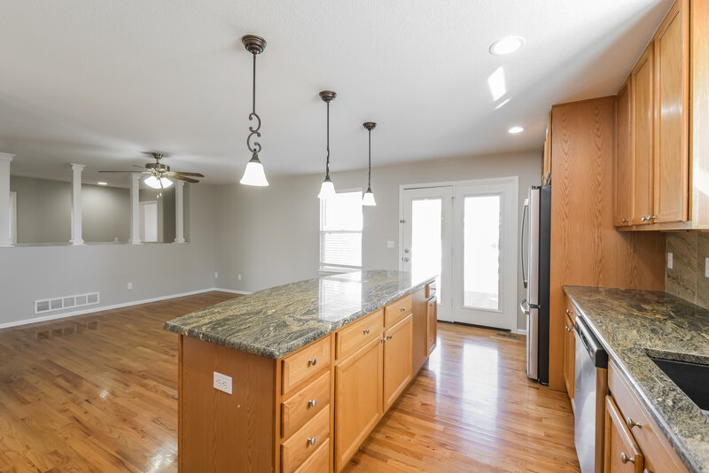 2,605/Mo, 4223 Pioneer Pl Brighton, CO 80601 Kitchen View 2