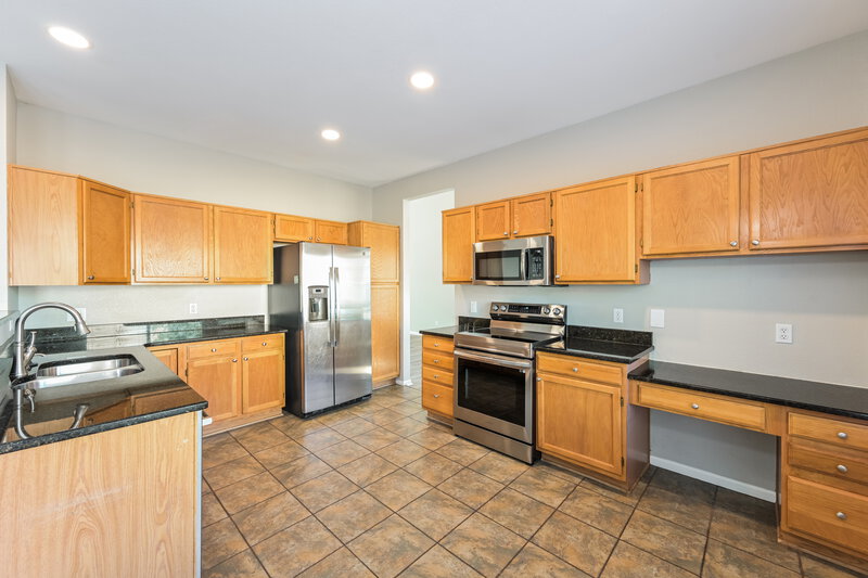 2,995/Mo, 19107 E Hickock Dr Parker, CO 80134 Kitchen View