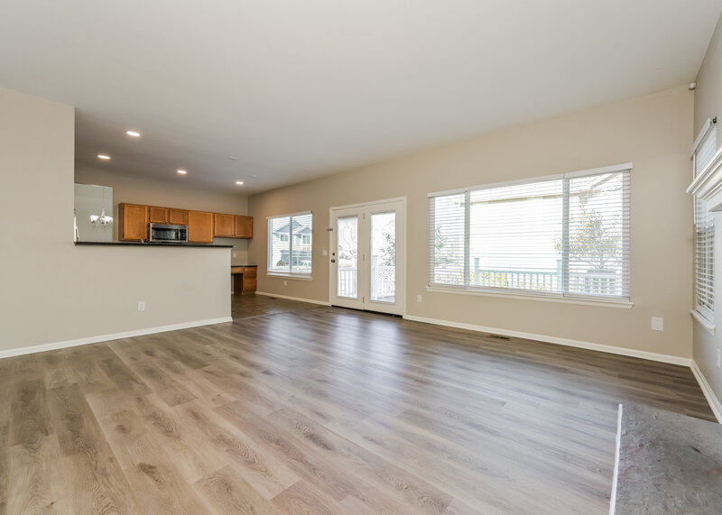 2,995/Mo, 19107 E Hickock Dr Parker, CO 80134 Family Room View 2
