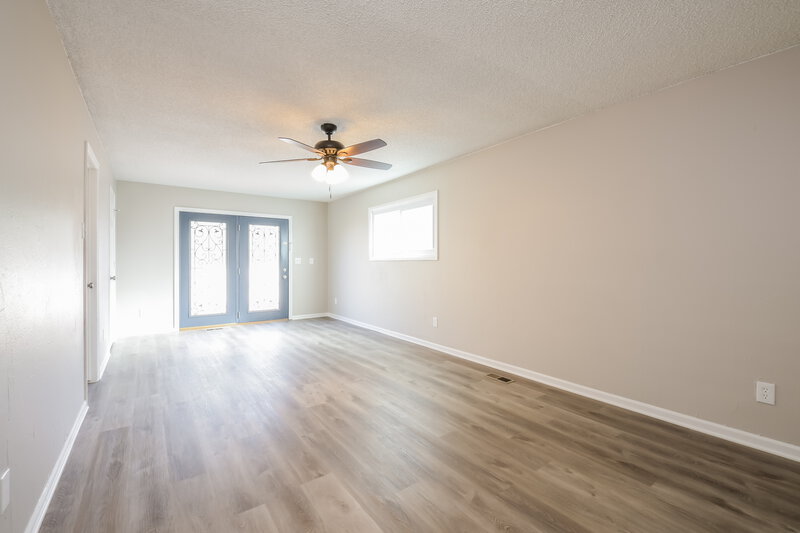 2,825/Mo, 4494 S Bahama Way Aurora, CO 80015 Main Bedroom View 2