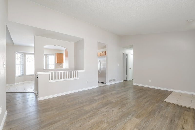 3,095/Mo, 5787 S Odessa St Centennial, CO 80015 Sitting Room View 3