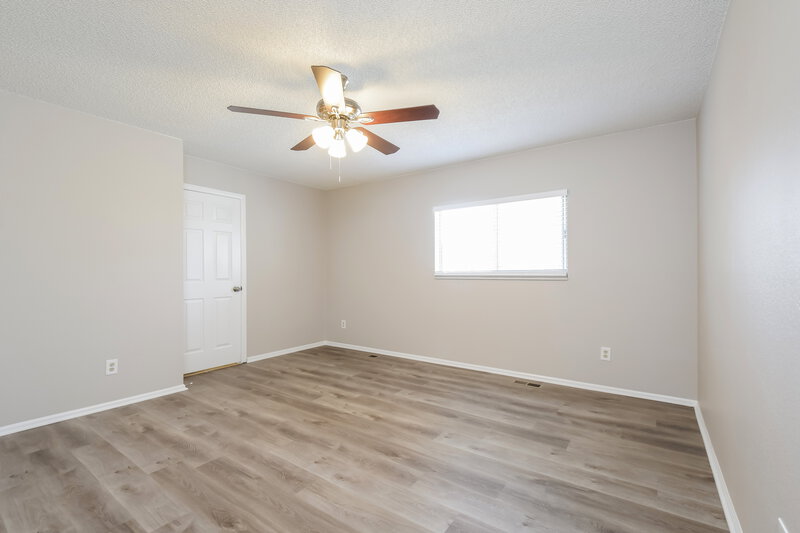 3,095/Mo, 5787 S Odessa St Centennial, CO 80015 Main Bedroom View