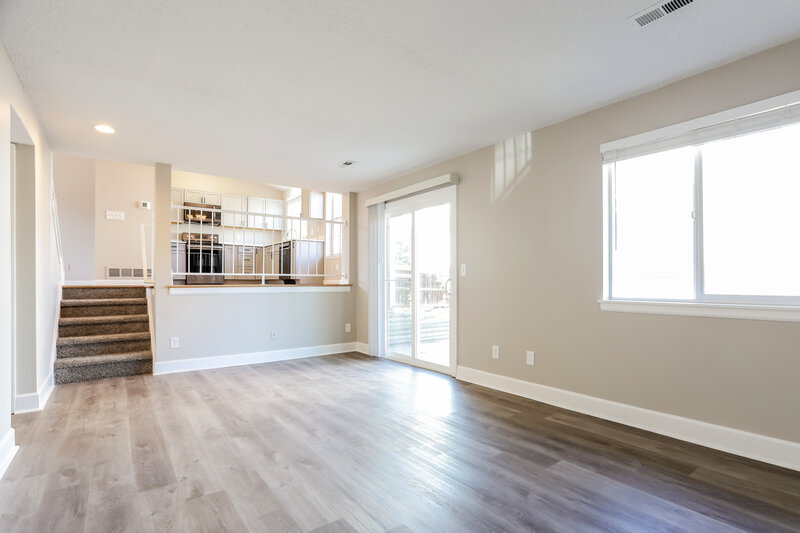 2,950/Mo, 16393 Goldenrod Way Parker, CO 80134 Living Room View 3