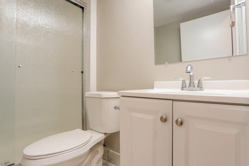 2,950/Mo, 16393 Goldenrod Way Parker, CO 80134 Main Bathroom View
