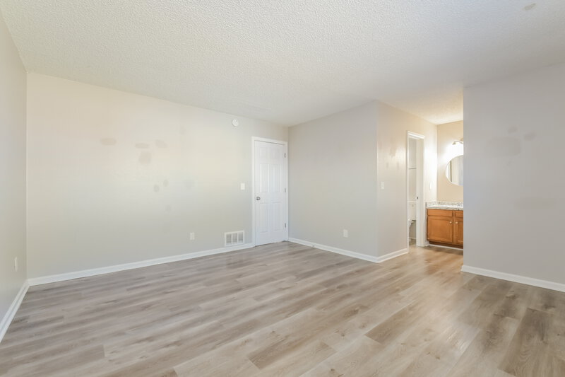 3,300/Mo, 21287 E Powers Pl Centennial, CO 80015 Main Bedroom View