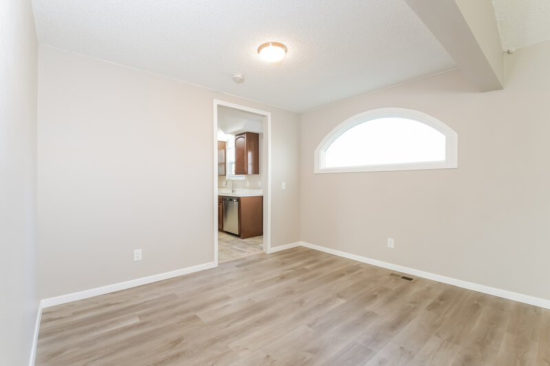 3,930/Mo, 3501 S Richfield Cir Aurora, CO 80013 Dining Room View