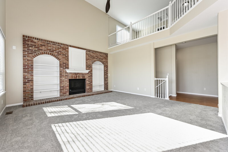 3,795/Mo, 21660 Longs Peak Ln Parker, CO 80138 Living Room View